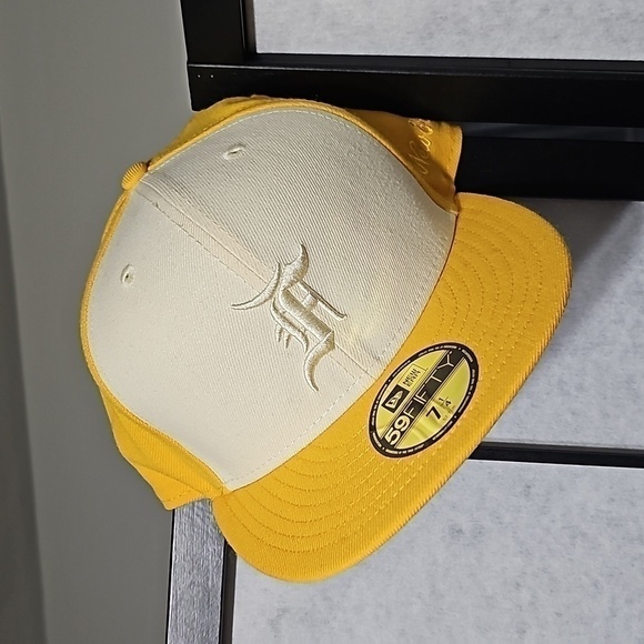 New Era Fear of God Colorblock Fitted Hat 7 1/4 NWT - Picture 1 of 10